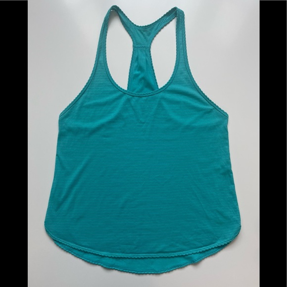 lululemon athletica Tops - Lululemon 105 F Singlet *Silver